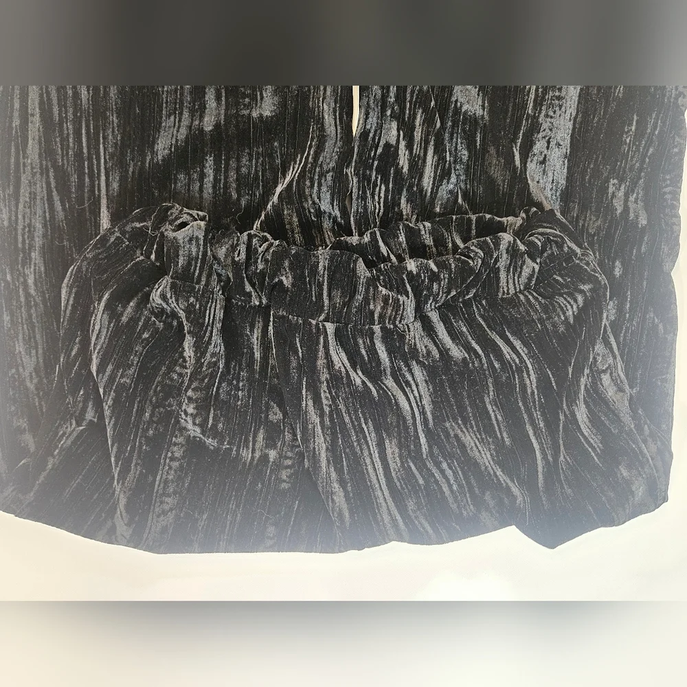 Made In‎ Italy Velvet Pants Womens Medium Black Stretchy Whimsy Goth Wide Leg - Picture 6 of 9